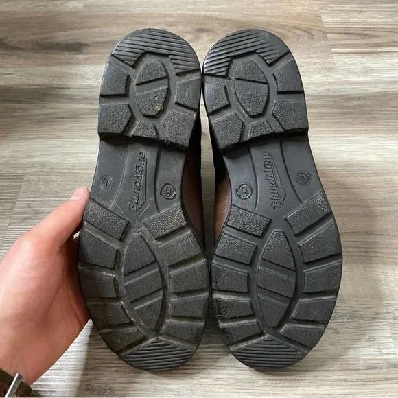 Blundstone Original High Top Chelsea Boot Brogue Size 6 AUS, US women 9. - Picture 9 of 9